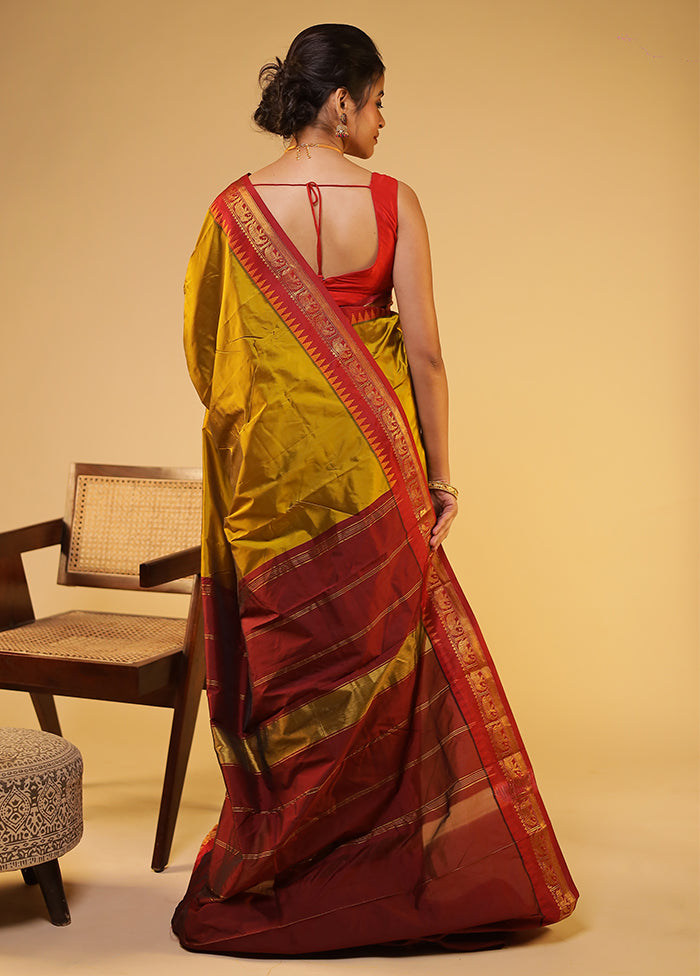 Yellow Kanjivaram Silk Saree With Blouse Piece