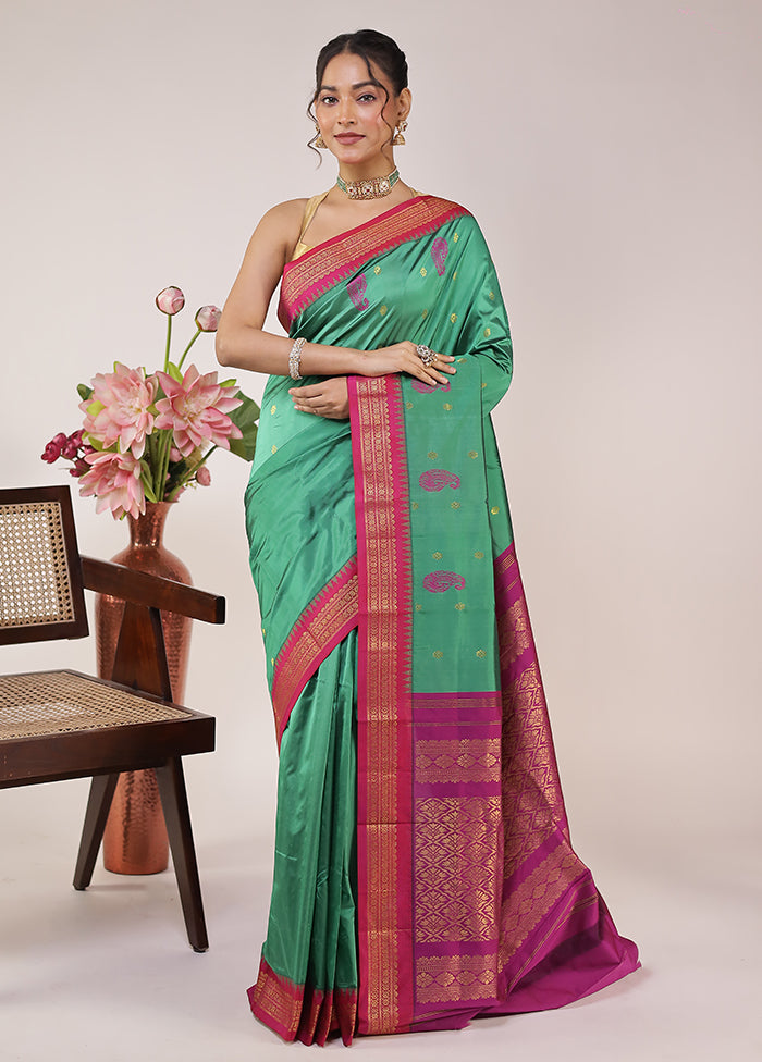 Green Kanjivaram Silk Saree With Blouse Piece