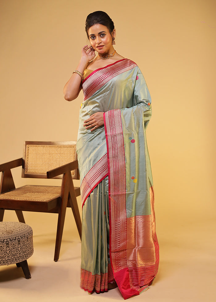 Grey Handloom Katan Pure Silk Saree With Blouse Piece