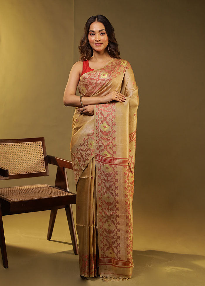 Cream Handloom Tussar Pure Silk Saree With Blouse Piece