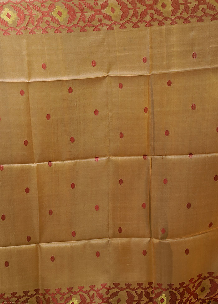 Cream Handloom Tussar Pure Silk Saree With Blouse Piece