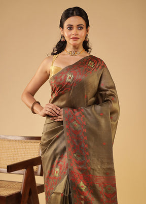 Green Handloom Tussar Pure Silk Saree With Blouse Piece