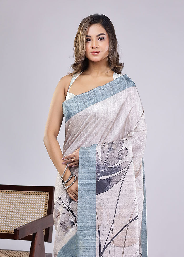 Cream Tussar Silk Saree With Blouse Piece