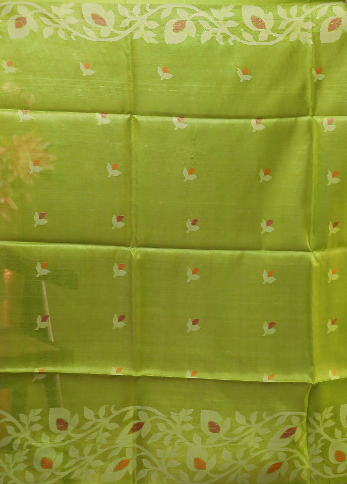 Green Handloom Tussar Pure Silk Saree With Blouse Piece