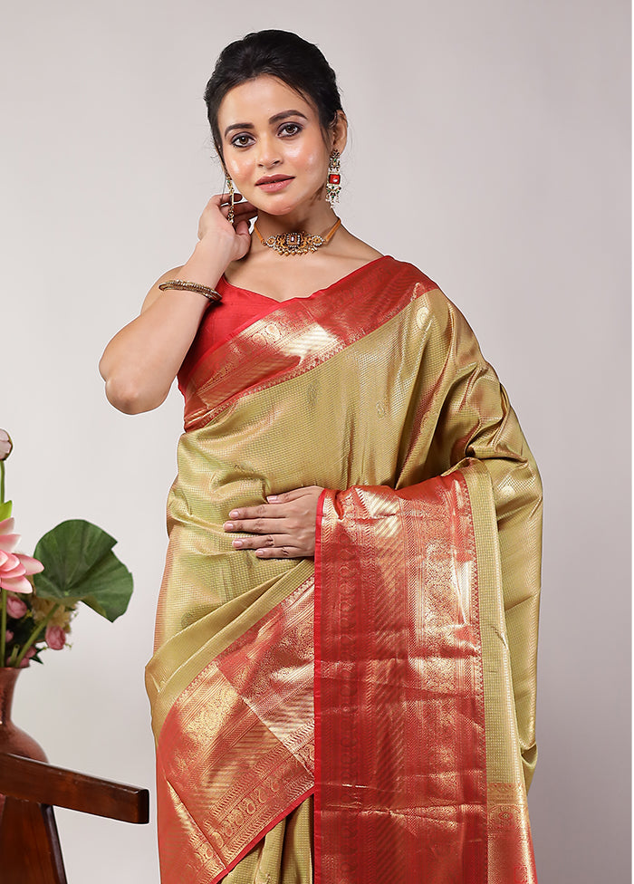 Cream Kanjivaram Silk Saree With Blouse Piece