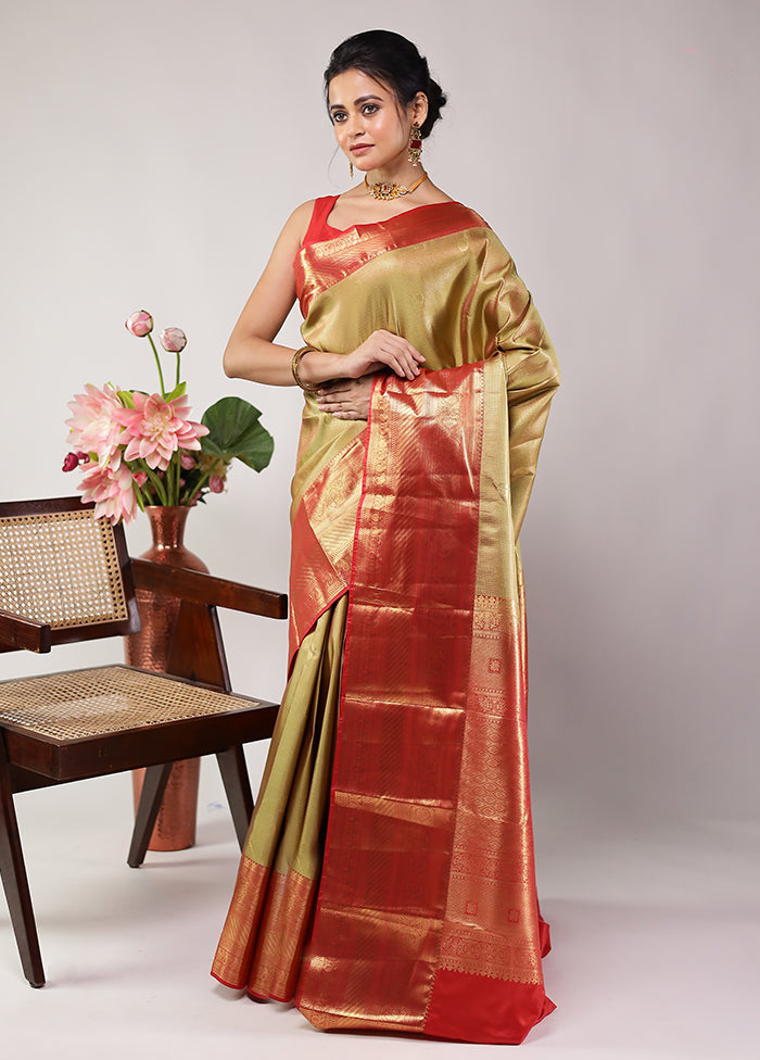 Green Kanjivaram Silk Saree With Blouse Piece