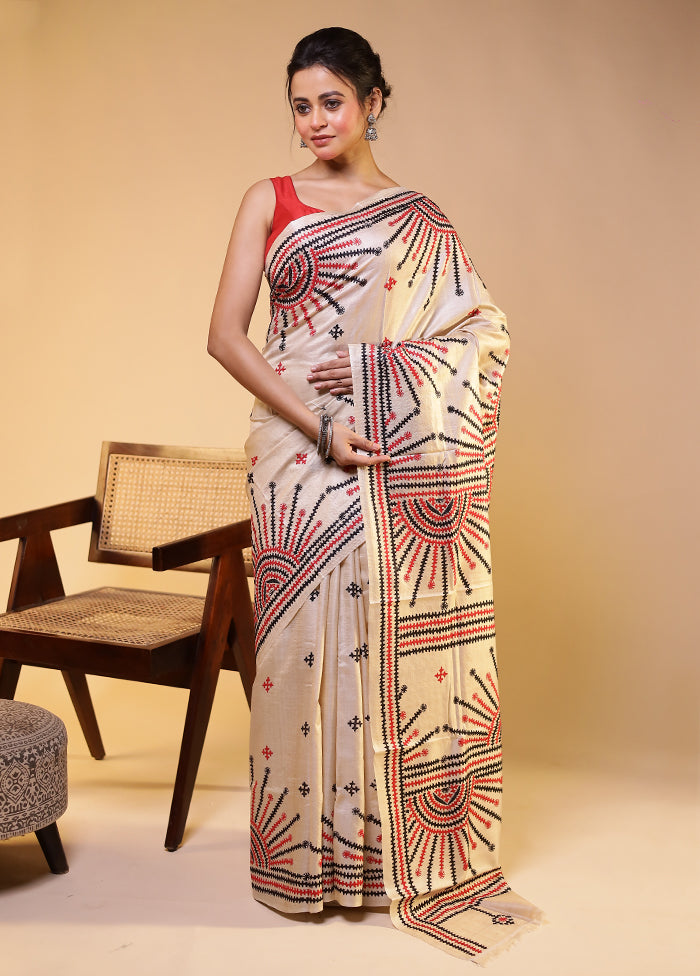Cream Handloom Kantha Stitch Pure Silk Saree With Blouse Piece