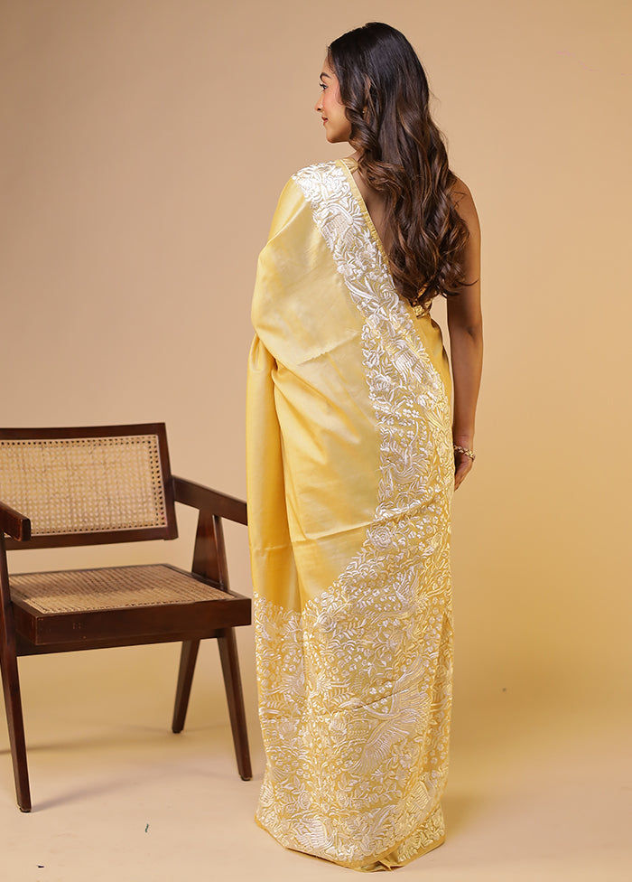 Cream Handloom Tussar Pure Silk Saree With Blouse Piece