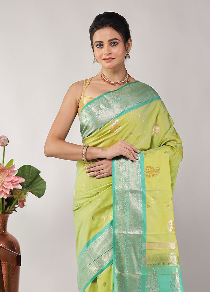 Green Kanjivaram Silk Saree With Blouse Piece
