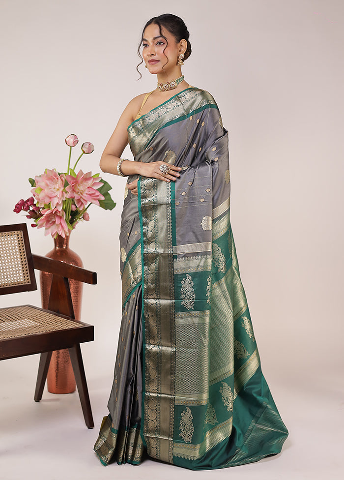 Grey Kanjivaram Silk Saree With Blouse Piece