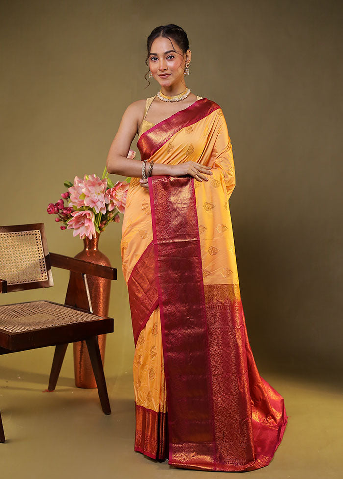 Red Gadwal Silk Saree With Blouse Piece