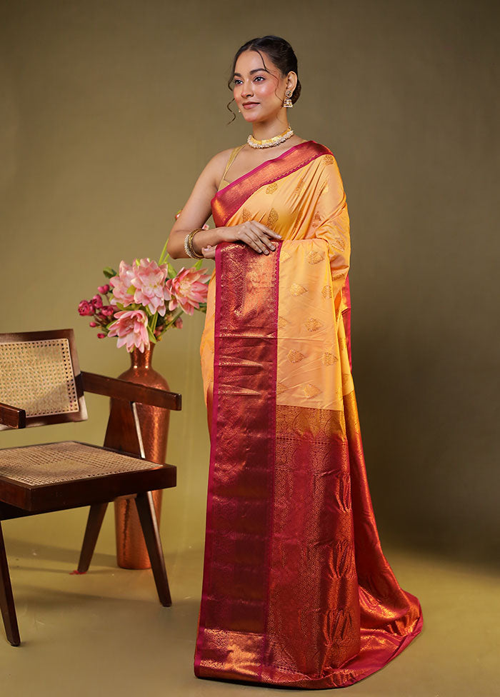 Red Gadwal Silk Saree With Blouse Piece