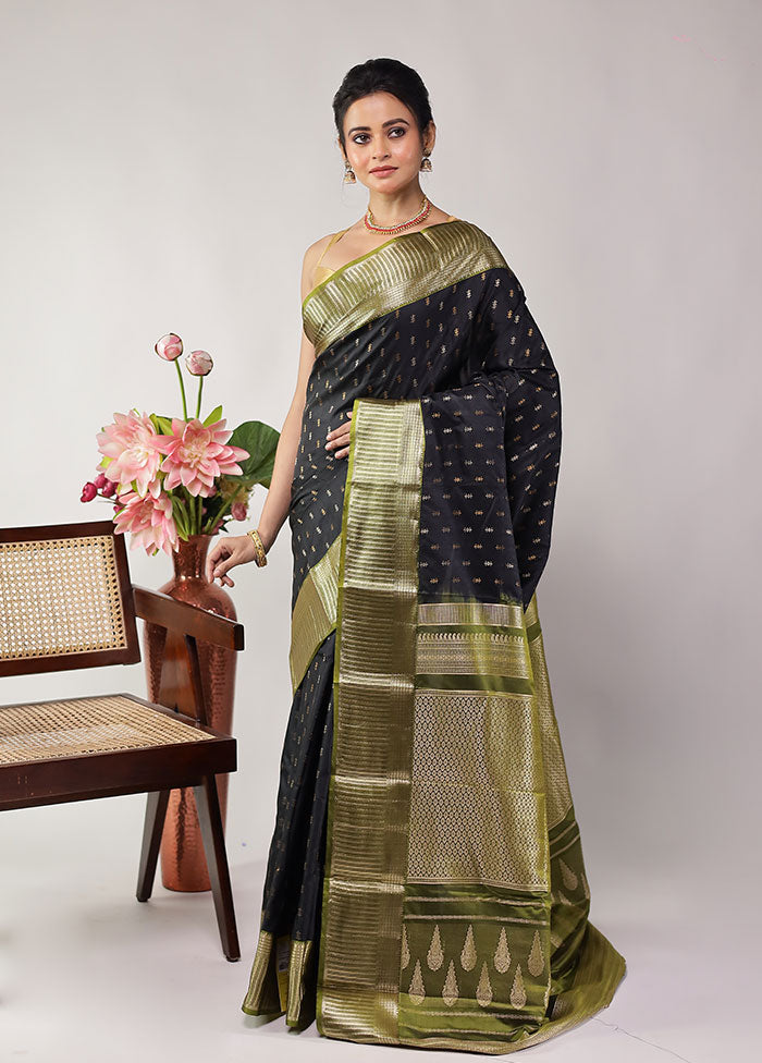 Black Kanjivaram Silk Saree With Blouse Piece