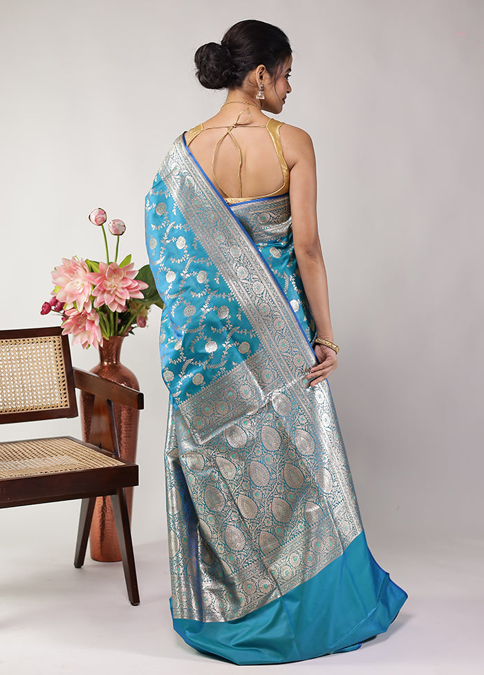 Blue Banarasi Silk Saree With Blouse Piece