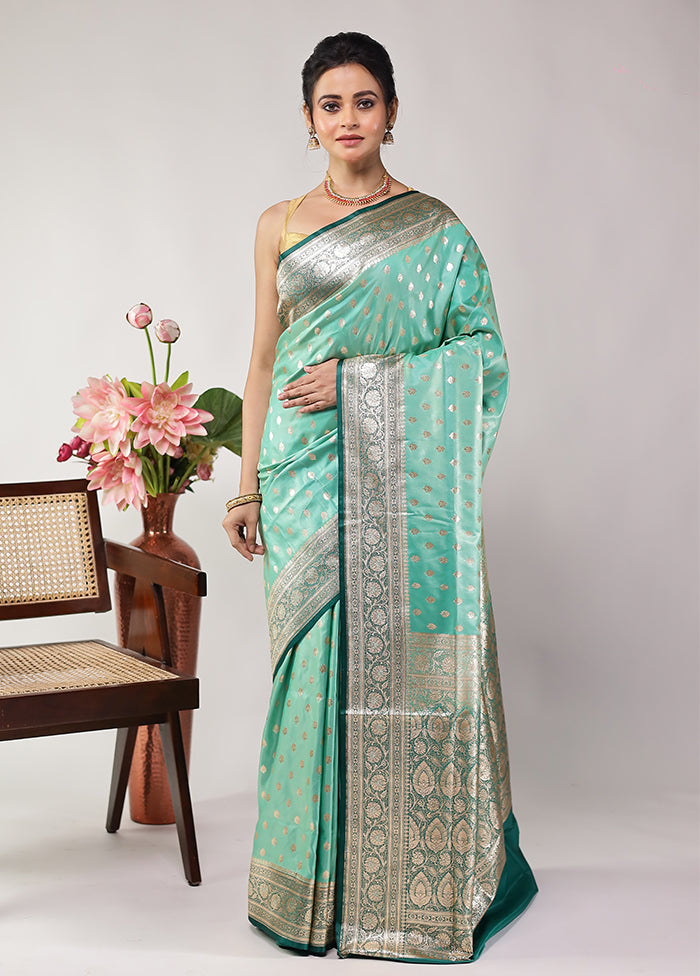 Green Banarasi Silk Saree With Blouse Piece