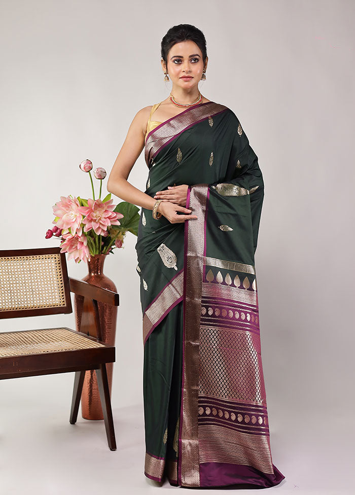 Green Kanjivaram Silk Saree With Blouse Piece