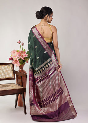 Green Kanjivaram Silk Saree With Blouse Piece