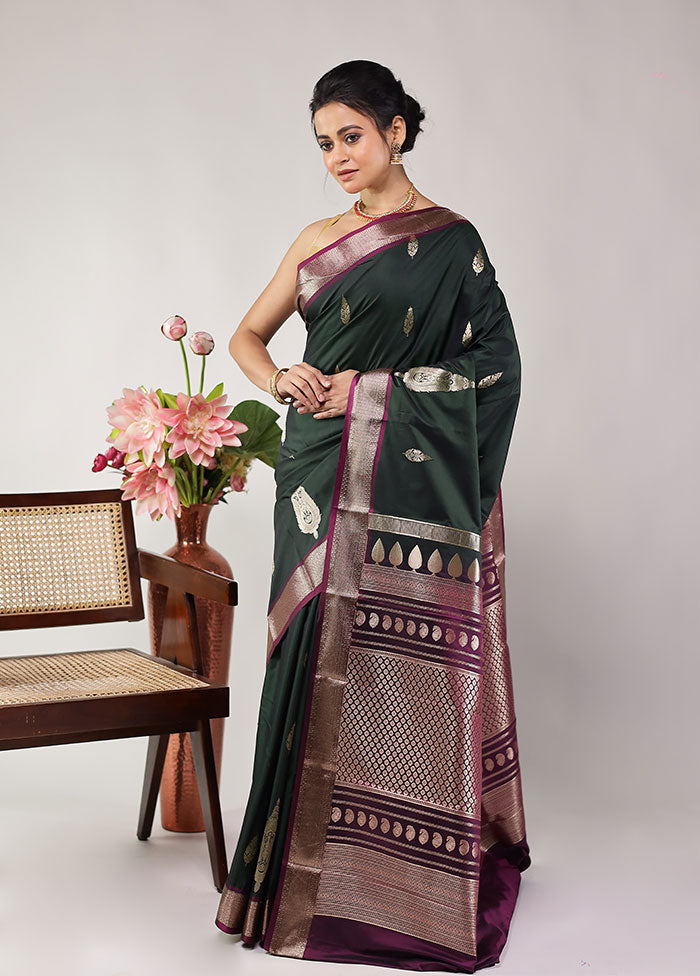 Green Kanjivaram Silk Saree With Blouse Piece