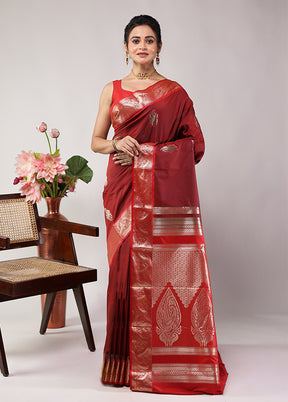 Maroon Kanjivaram Silk Saree With Blouse Piece