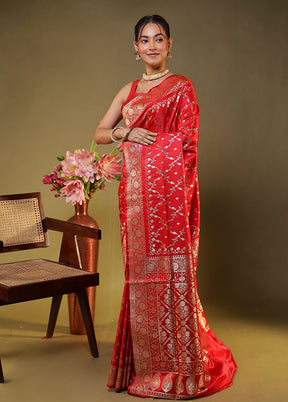 Red Banarasi Silk Saree With Blouse Piece