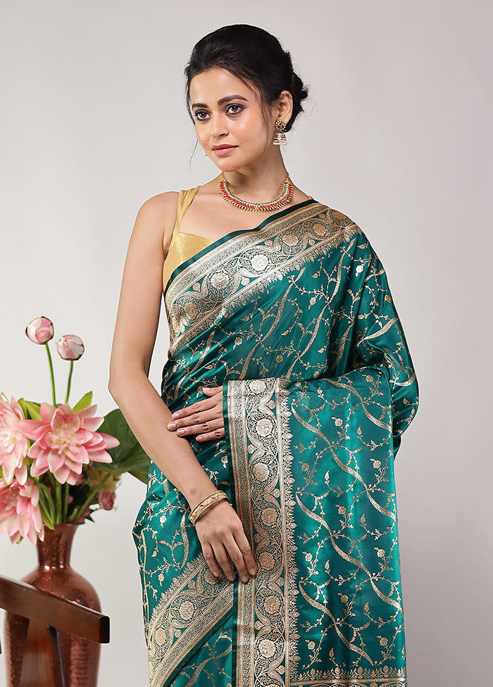 Green Banarasi Silk Saree With Blouse Piece