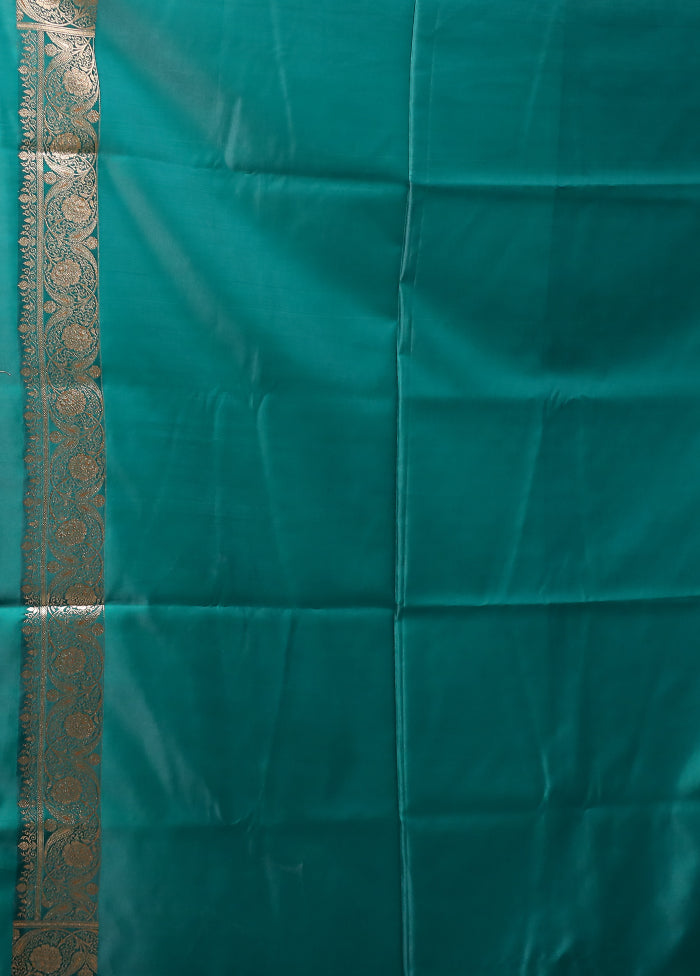 Green Banarasi Silk Saree With Blouse Piece