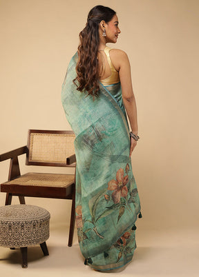 Ivory Diya Duo – White Matka Silk & Green Georgette Sarees