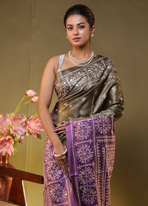 Grey Handloom Kantha Stitch Pure Silk Saree With Blouse Piece