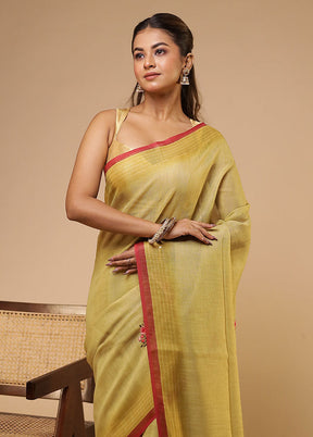 Green Linen Silk Saree With Blouse Piece