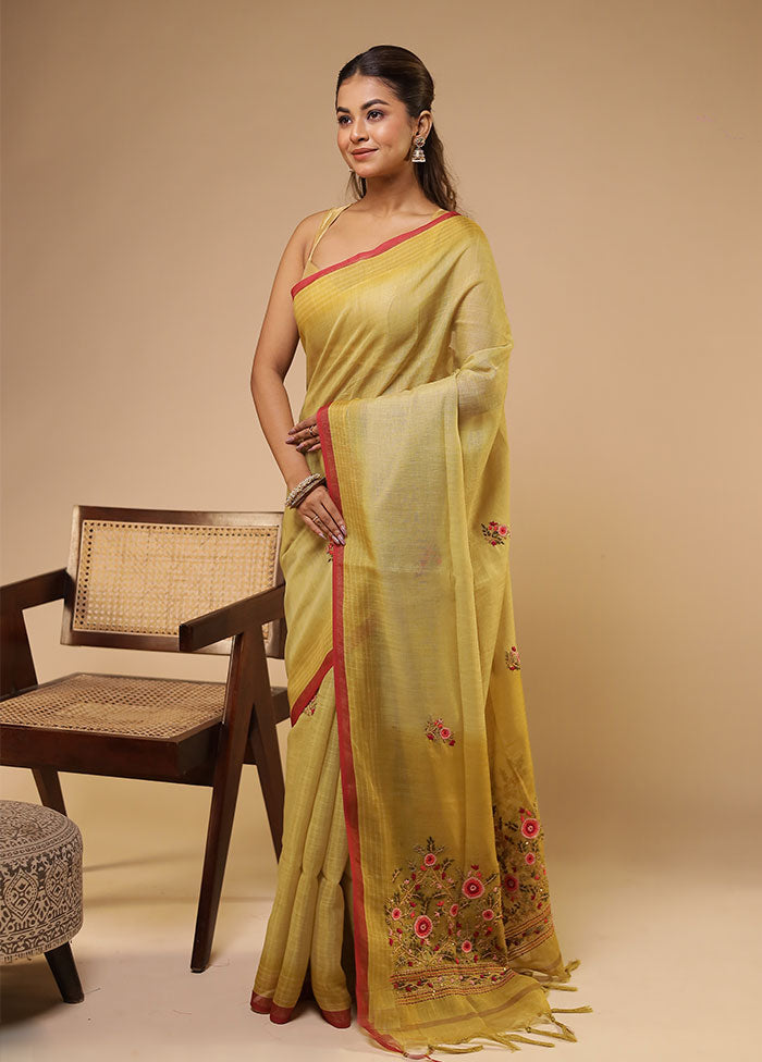 Yellow Linen Silk Saree With Blouse Piece