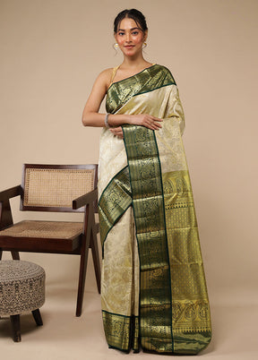 Green Handloom Kanchipuram Pure Silk Saree With Blouse Piece