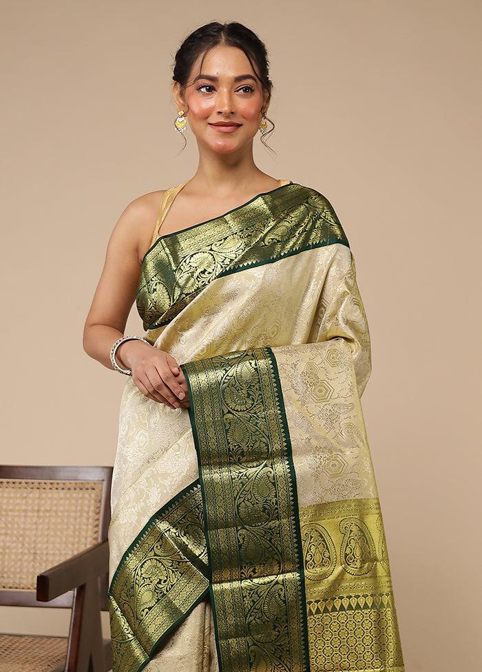 Green Handloom Kanchipuram Pure Silk Saree With Blouse Piece