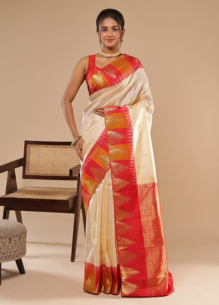 Red Handloom Kanchipuram Pure Silk Saree With Blouse Piece