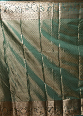 Grey Kanjivaram Silk Saree With Blouse Piece