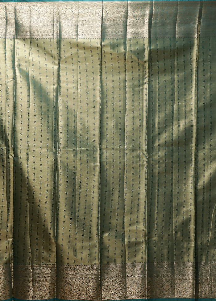 Cream Kanjivaram Silk Saree With Blouse Piece