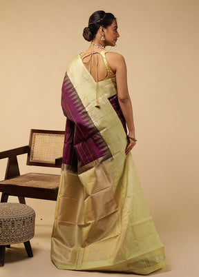 Maroon Handloom Kanchipuram Pure Silk Saree With Blouse Piece