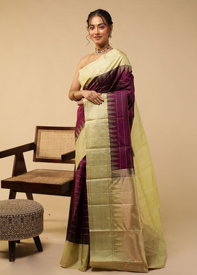 Maroon Handloom Kanchipuram Pure Silk Saree With Blouse Piece