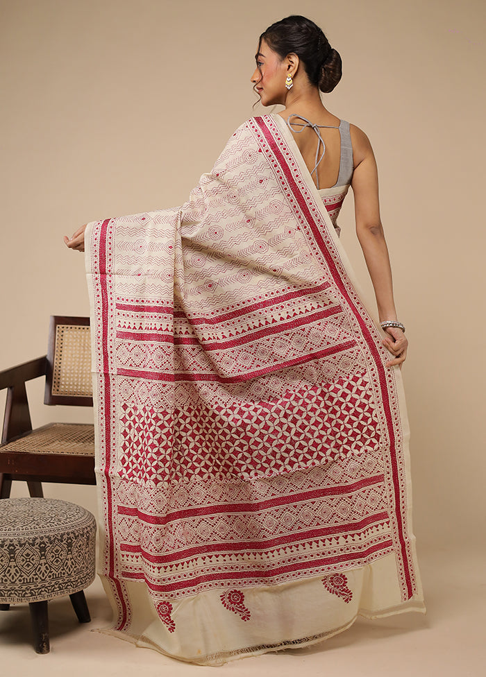 Cream Handloom Kantha Stitch Pure Silk Saree With Blouse Piece