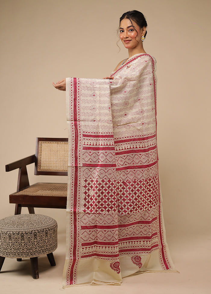 Cream Handloom Kantha Stitch Pure Silk Saree With Blouse Piece