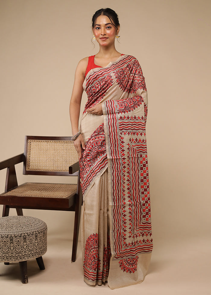 Cream Handloom Kantha Stitch Pure Silk Saree With Blouse Piece