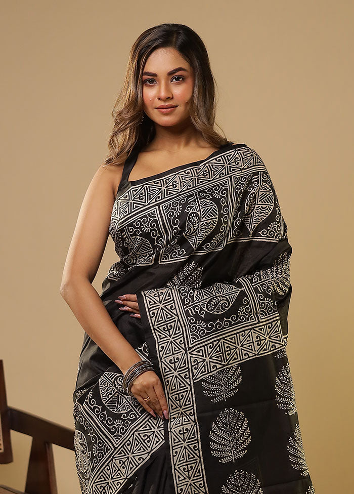 Black Printed Pure Silk Saree Without Blouse Piece