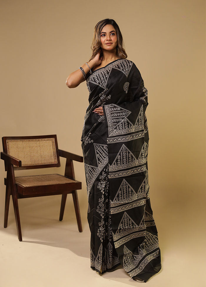 Black Printed Pure Silk Saree Without Blouse Piece