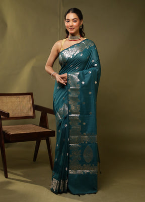 Green Cotton Saree With Blouse Piece