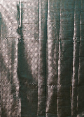 Green Cotton Saree With Blouse Piece