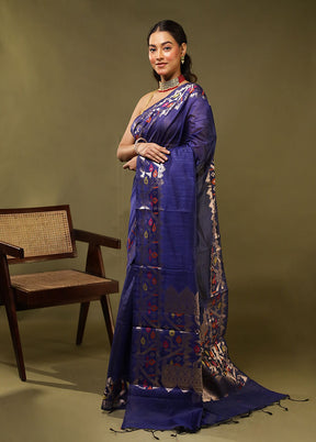 Blue Cotton Saree With Blouse Piece