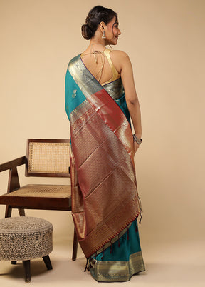 Green Kanjivaram Silk Saree With Blouse Piece