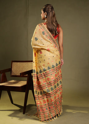 Cream Assam Silk Saree With Blouse Piece