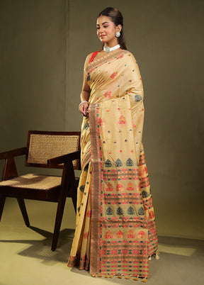Cream Assam Silk Saree With Blouse Piece
