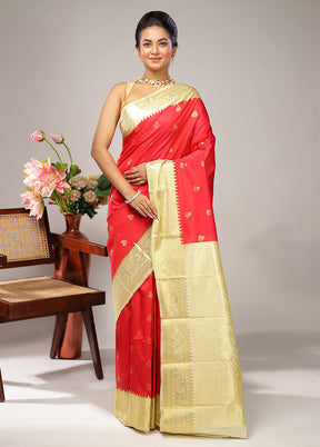 Red Kanjivaram Silk Saree With Blouse Piece