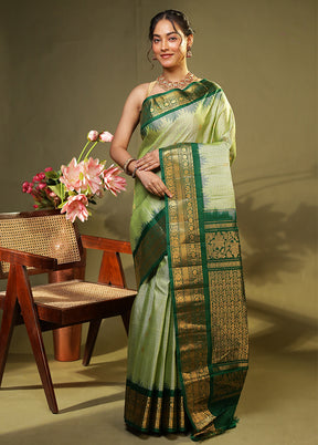 Green Gadwal Pure Silk Saree Without Blouse Piece